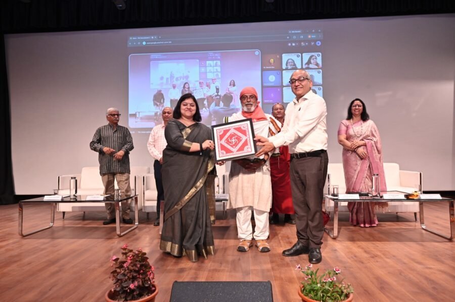 कृत्रिम बुद्धिमत्ता से पहले प्राकृतिक बुद्धिमता का प्रयोग करना जरूरी – पद्म भूषण डॉ अनिल प्रकाश जोशी