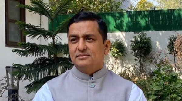 गोपेश्वर में डायलिसिस सेंटर की राह हुई आसान, सांसद अनिल बलूनी ने जारी की 50 लाख रुपये की पहली किस्त