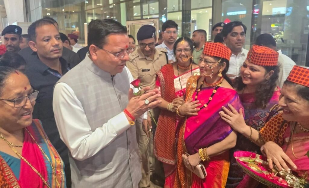मुख्यमंत्री धामी बोले – देश-दुनिया में बसे उत्तराखंडवासी राज्य के सबसे बड़े सांस्कृतिक दूत और ब्रांड एंबेसडर